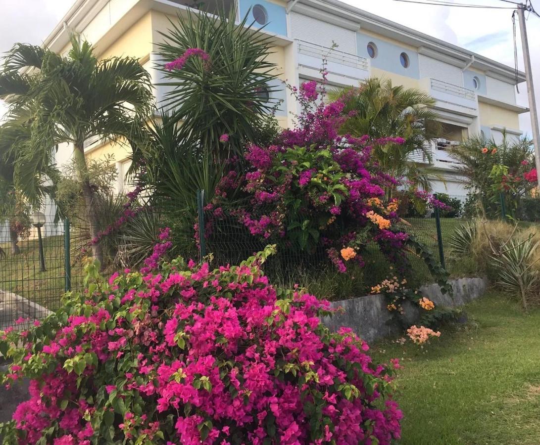 Апартаменти Les Hibiscus Сент-Люс Екстер'єр фото